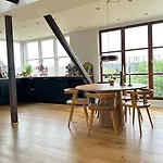 Apartmán Penthouse Med Egen Tagterrasse