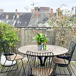 Penthouse Med Egen Tagterrasse Apartament *
