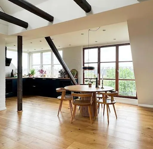 Penthouse Med Egen Tagterrasse