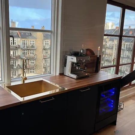 Penthouse M 3 Sovevaerelser Og Tagterrasse *
